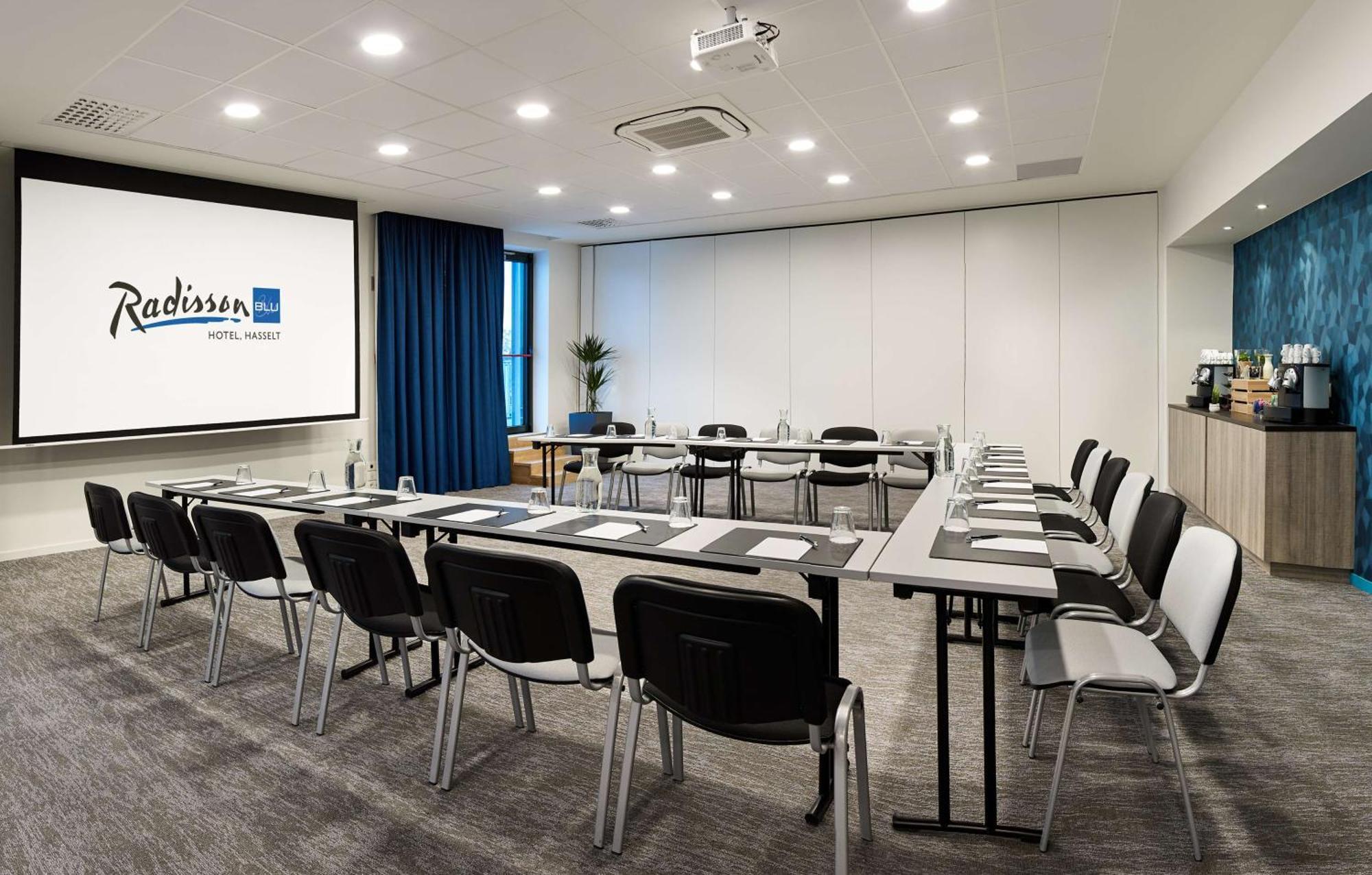 Radisson Blu Hotel, Άσσελτ Εξωτερικό φωτογραφία